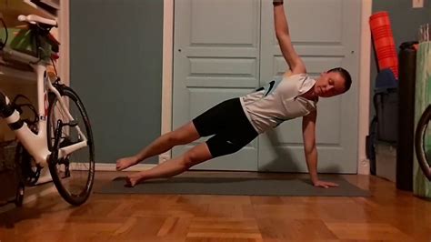 Day 186 Side Plank With Hip Flexion And Extension Youtube