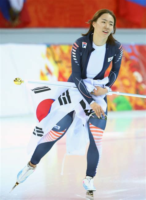 Speed Skater Lee Sang Hwa Wins Gold In Womens 500m
