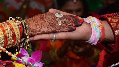 लड़के लड़कियों की शादी की उम्र में फर्क पर सरकार ने Hc को दिया ये जवाब Delhi High Court Pil