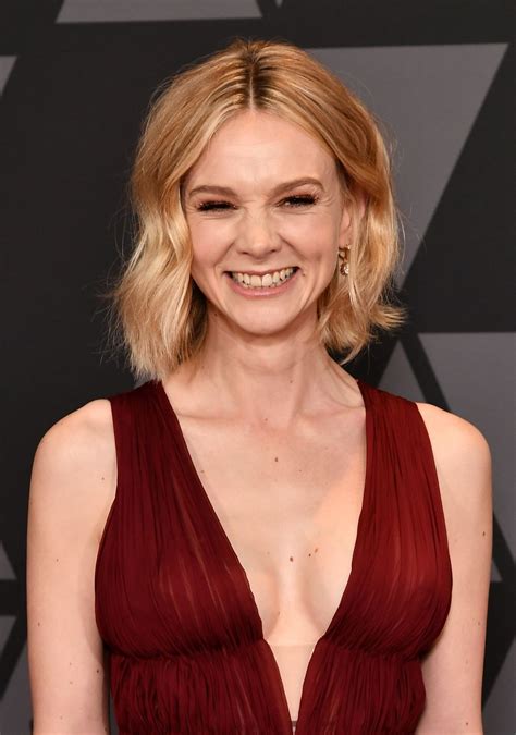 + body measurements & other facts. Carey Mulligan - Governors Awards 2017 in Hollywood