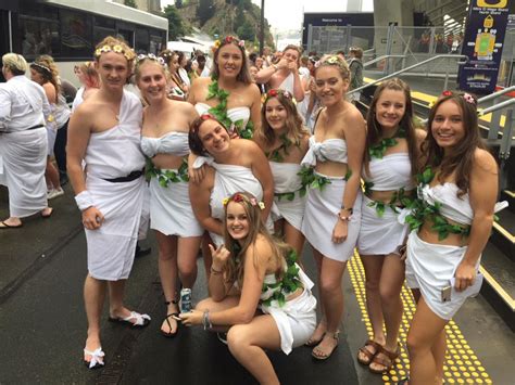 Thousands descend on stadium for toga party | Otago Daily Times Online News