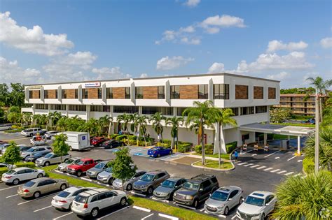 Team member, omar (fedex on glades rd, boca raton) was very helpful in taking my passport this is the fedex store located on glades road boca raton florida. Bank Of America Glades Road Boca Raton Fl - Bank Western