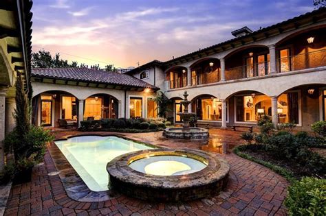 With over 50 thousands photos uploaded by local and international professionals, there's inspiration for you. Spanish Hacienda with Courtyard Pool and fountain ...