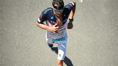 He is the gold medal winner in men's triathlon at the 2008 summer olympics in beijing. Optimierung der Leistung beim Triathlon - Interview mit ...