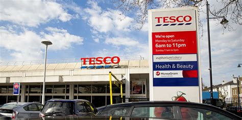 Uk Grocery Giant Tesco Signs Renewable Power Deal Recharge