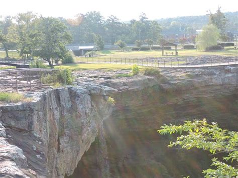 There are tons to do and it's easy to get there from hwy. Noccalula Falls Park & Campground (Gadsden) - 2019 What to ...