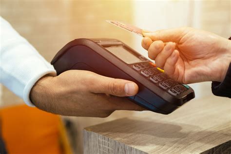 Ways to charge credit card fees to your customers: Businesses and Credit Card Convenience Fees