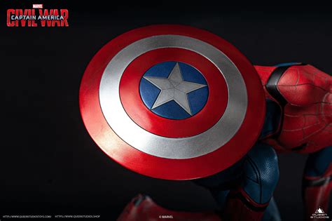 Spider Man Dons Captain Americas Shield In New Queen Studios Statue