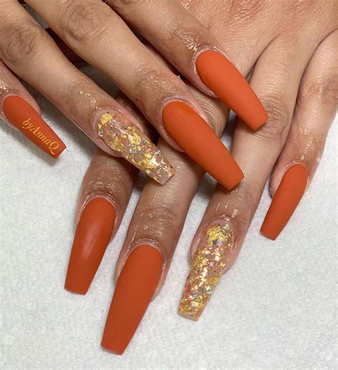 Las uñas acrílicas, te daremos recomendaciones que te ayudarán a tomar la mejor decisión y te ya solo te queda pintar las uñas del color deseado. COMO tener UÑAS LARGAS, tips y 100 fotos de uñas decoradas 2020