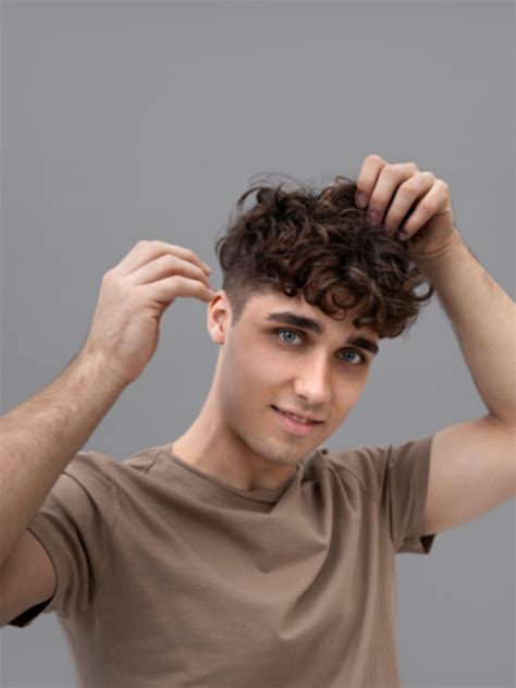 Curly Hairstyles Men Curly Hairstyles For Men 7 Stylish Options To