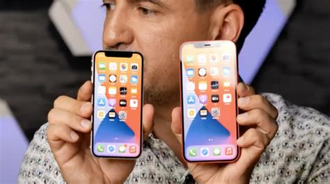 First Iphone 12 Mini Hands On Video Shows Just How Tiny It Is The Verge