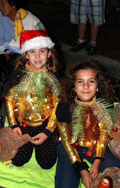 Your Observer Photo Catherine Parrott 9 And Emilie Rojas 9 Watched The Parade Dressed As