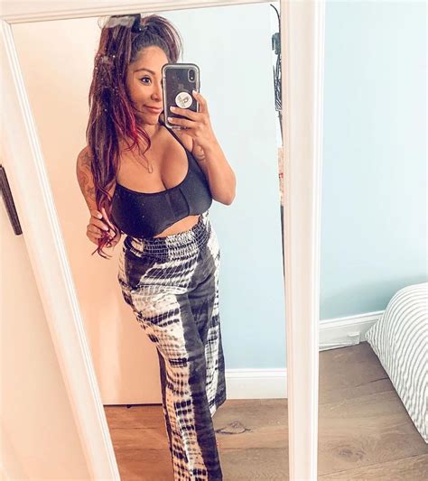 snooki reveals that she s retiring from jersey shore