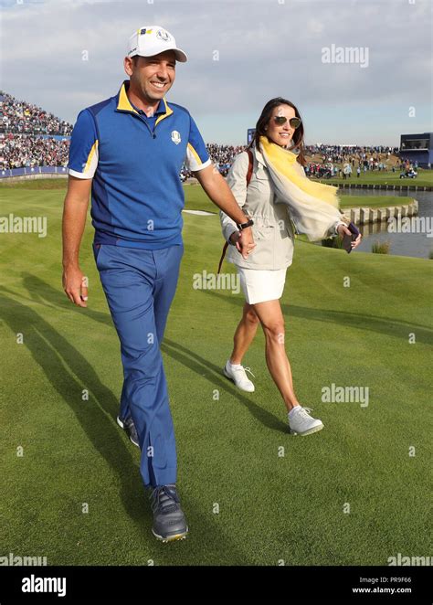 Team Europes Sergio Garcia Celebrates Winning The Ryder Cup With Wife
