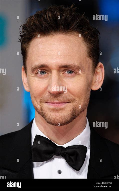 Tom Hiddleston Arrives On The Red Carpet For The Ee British Academy