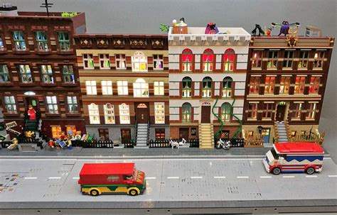 Moc Brownstone Inspired Buildings By Nybohov Creation Ltd Lego