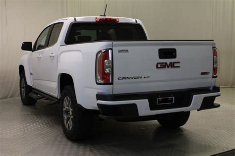 New 2020 Gmc Canyon 4wd All Terrain With Leather 4wd Crew Cab Pickup W