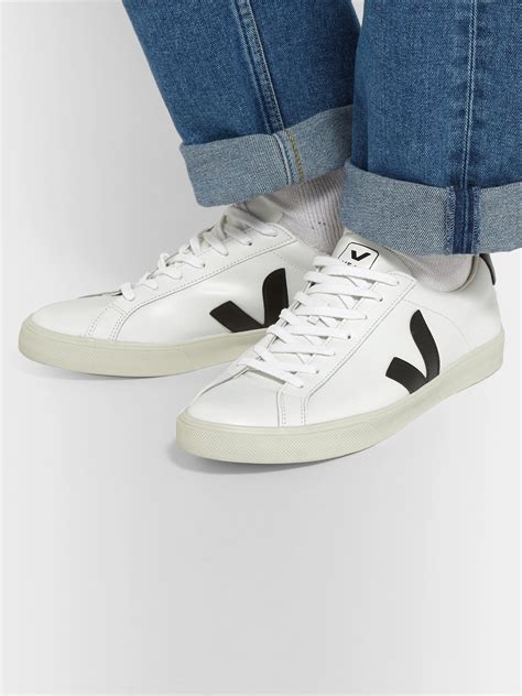 Veja Campo Chromefree Leather Sneakers In White Modesens