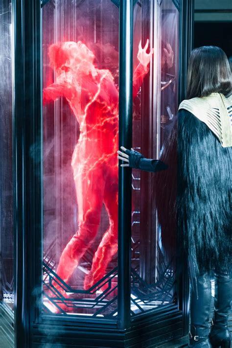 Nur episod 1 tonton online drama melayu nur episod 3 terkini by tv3 and astro ria kepala bergetar 2020 drama nur episod 3 download myflm4u video in hd quality. Star Trek: Discovery Season 3 Episode 10 Review: Terra ...