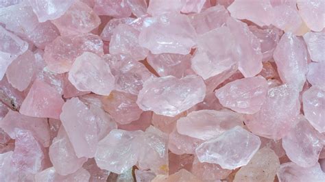 The heart of the technology is a quartz disc. How to use rose quartz crystal in your bedroom to improve ...