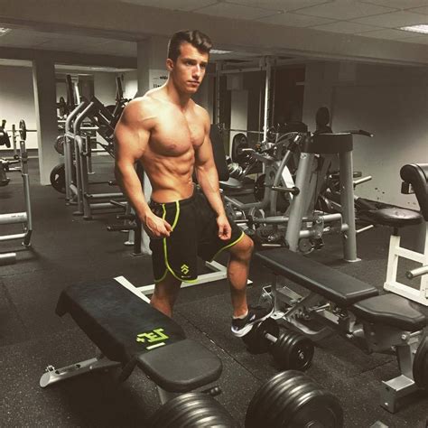 Idols Tim Gabel Men S Muscle Weight Training Fitness Model