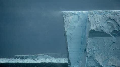 Wallpaper Nature Iceberg Blue Arctic Freezing Melting Wind Wave