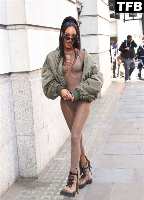 Jourdan Dunn Flashes Her Nude Tits Wearing A See Through Jumpsuit At Poster Girl Fashion Show