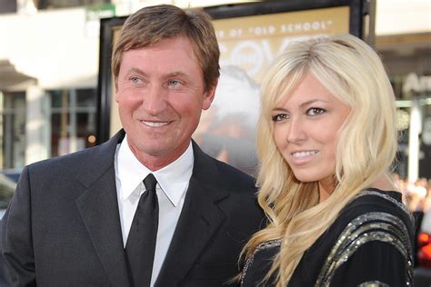 Paulina Gretzky Gets Candid About Growing Up As Waynes Daughter