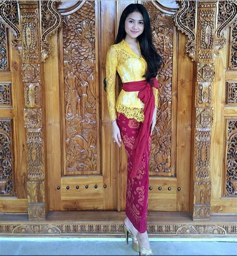 Model Kebaya 2019 Bali Wa 081392840553 Jual Dress Brokat Baju Kebaya Modern Untuk Wisuda
