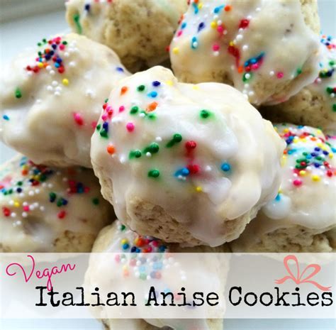 Adds a good flavor to any holiday! Vegan Italian Anise Cookies | The Friendly Fig