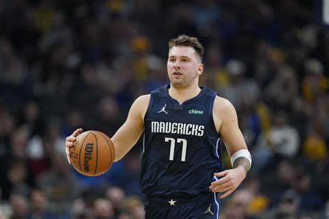 Report Mavericks Luka Doncic To Clear Covid 19 Protocols Ahead Of