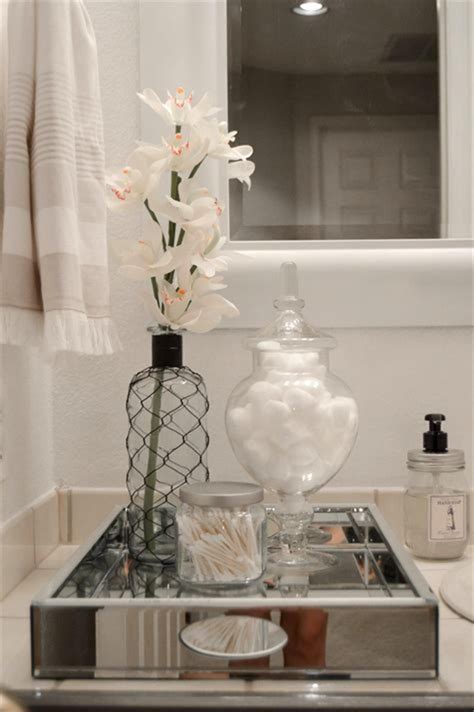 40 Beautiful Bathroom Vanity Tray Decor Ideas 15 Decorecent Vanity