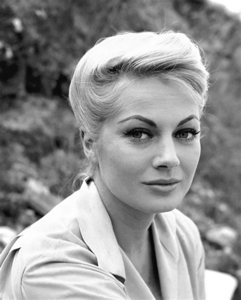 Anita Ekberg Sweden Born At Age 19 Lost The Miss Universe Crown — But Won A Universal Contract