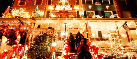 Christmas Decorations A Short and Simple Guide  Roy Home Design