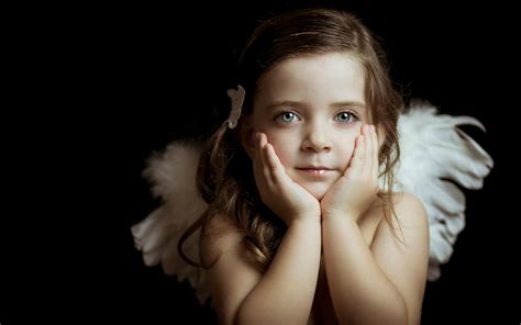 Beautiful Little Angel Girl Eyes Wallpaper 1920x1200 Resolution