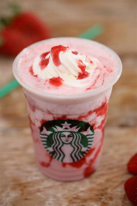 Starbucks Strawberries And Cream Frappuccino Gemmas Bigger Bolder