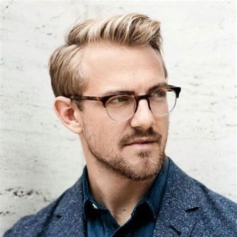 Whether you have naturally thin hair, a widow's peak that's gotten worse, or. 50 Hairstyles for Men with Receding Hairlines - Men ...