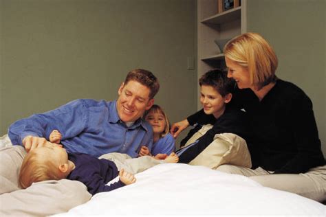 Parenting Styles Make a Difference - Teaching the Way of Love