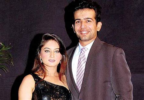 Jay And Mahi Back Together After The Split Bollywood News India Tv