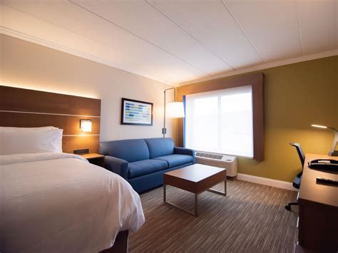 Holiday Inn Express And Suites Williamsport Guest Room And Suite Options