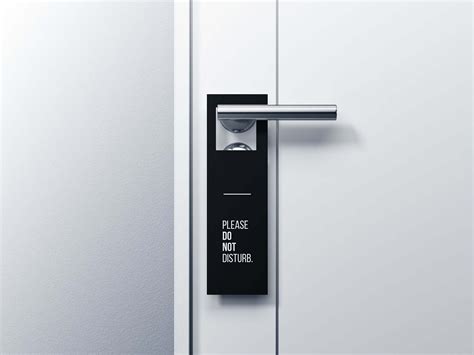 Download Free Door Hanger Mockup (PSD)