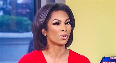 Fox News Host Claims She Was Asked To Leave A Restaurant After Praying