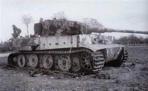 Tiger 1 Knocked Out Tank Tiger Tank Tanks Military