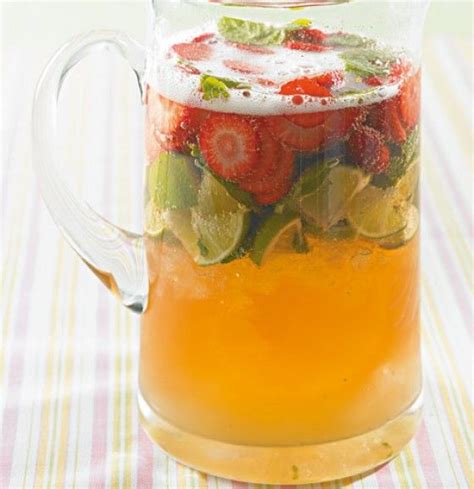 Eine halloween bowle kommt auch ohne alkohol aus. Pin auf Coctails, drinks