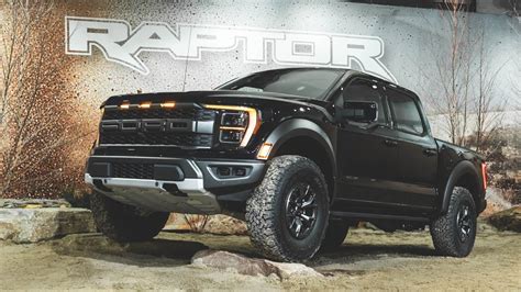 2021 Ford F 150 Raptor Motortrend First Look Youtube
