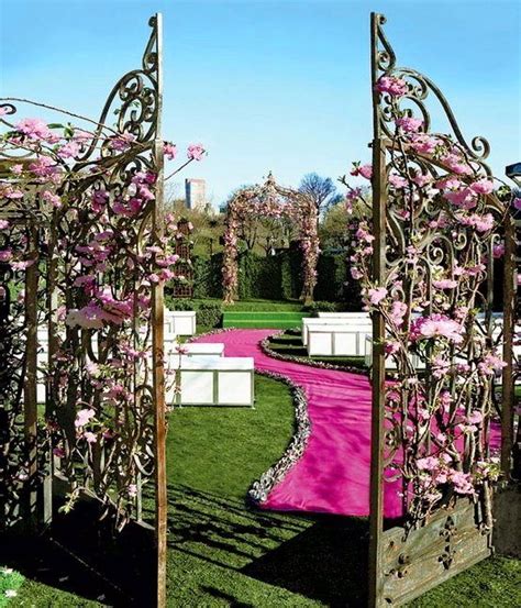 Pin By Sharon Sullivan On Tie The Knot Romantic Garden Wedding