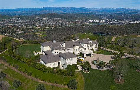 Andrew Lees Thousand Oaks Mansion Los Angeles Times