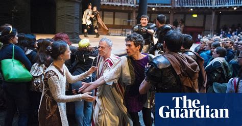Titus Andronicus At Shakespeares Globe Theatre In Pictures Stage