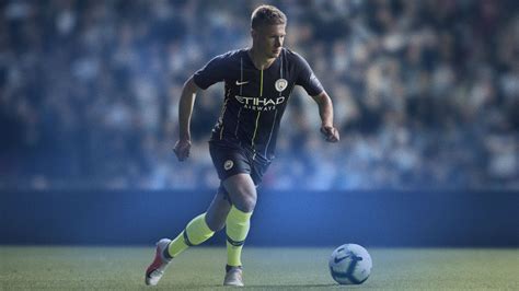 Manchester city with puma football. Manchester City unveil 2018-19 away kit - Manchester City FC