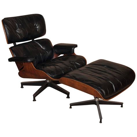 Charles And Ray Eames Lounge Chair And Ottoman At 1stdibs